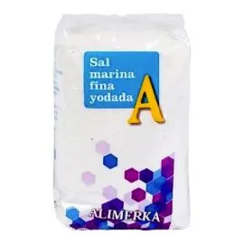 Package of ALIMERKA Iodized Sea Salt 1Kg, white and blue design with visible logo, on a white background. islagrande.com